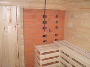 Внутри бани